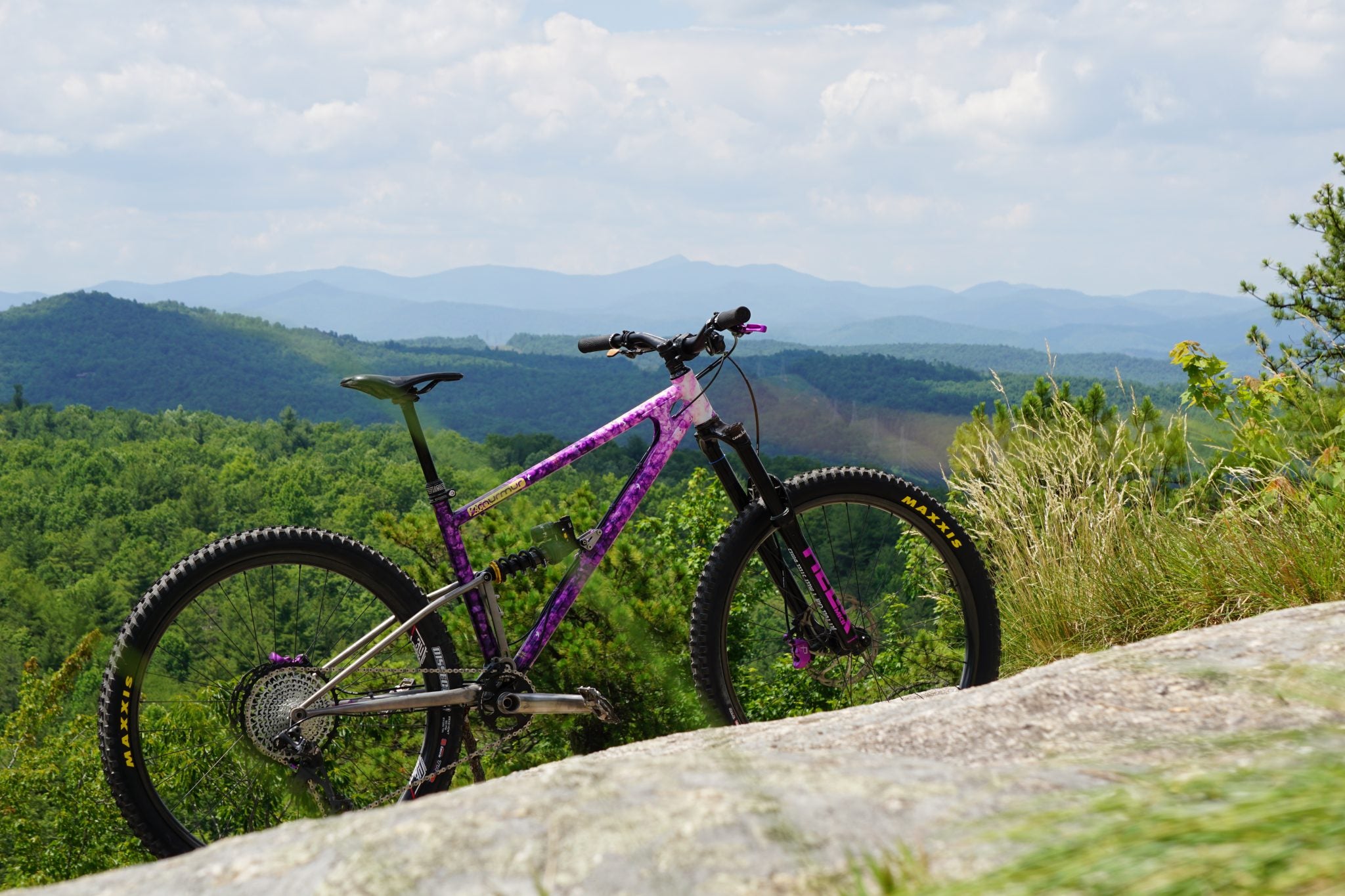 Life’s Too Short for Boring Bikes – An inside look at Will’s new custom painted Starling Murmur